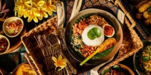 nama-makanan-khas-bali-yang-enak-dan-wajib-kamu-cobain-2207075