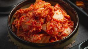 083209800_1690593186-kimchi-ready-eat-bowl