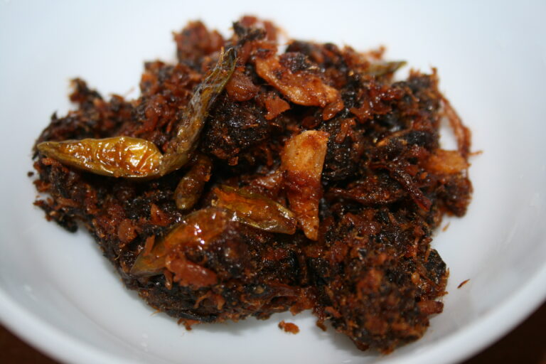 Ngapi: Makanan Tradisional yang Kaya Rasa