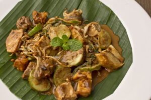 cara-membuat-rujak-cingur-sederhana-khas-surabaya