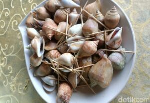 gonggong-seafood-yang-wajib-dicoba-saat-berkunjung-ke-batam-alamudin-hamapudetiksumut