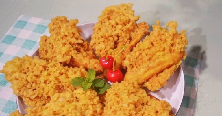 Pisang Goreng Pontianak: Camilan Renyah Nan Legendaris dari Kalimantan Barat