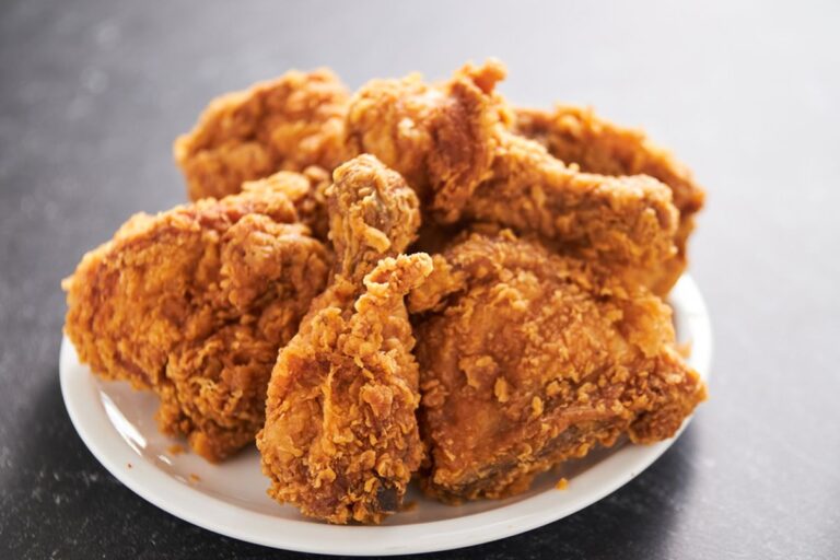 Ayam Goreng Crispy: Kelezatan Renyah yang Selalu Menggoda