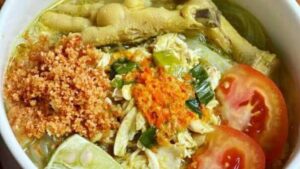 kelezatan-makanan-soto-lamongan-kuliner-khas-nusantara