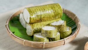 lemang-makanan-tradisional-beras-ketan-dari-indonesia