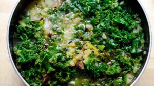 makanan-caldo-verde-sup-tradisional-portugal-yang-lezat-dan-menghangatkan