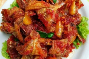 makanan-ikan-asin-balado-rasa-pedas-dan-gurih-tradisional