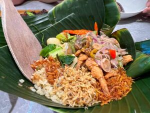 mengenal-lebih-dekat-keunikan-dan-cita-rasa-nasi-lemak