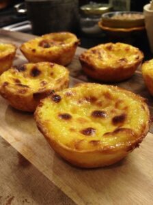 mengenal-makanan-pastel-de-nata-kue-klasik-portugal-yang-lezat