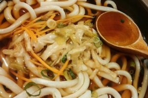 mengenal-udon-makanan-terbaik-dari-jepang-yang-lezat-dan-menggugah-selera