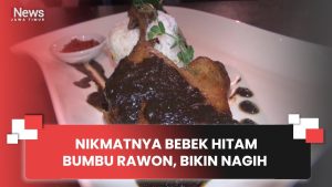 makanan-bebek-kuah-rawon-lezatnya-sup-bebek-khas-indonesia