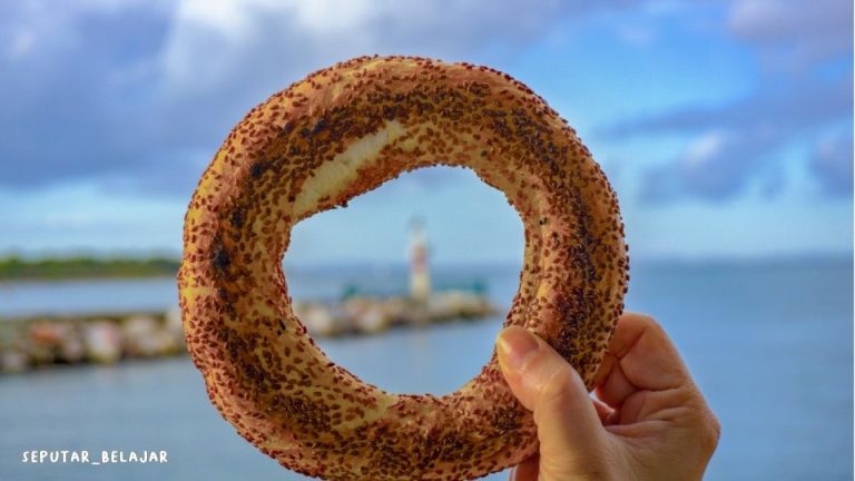 Makanan Simit: Roti Gulung Tradisional dari Wilayah Mediterania