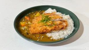 mengenal-lezatnya-makanan-chicken-katsu-yang-menggoda-selera