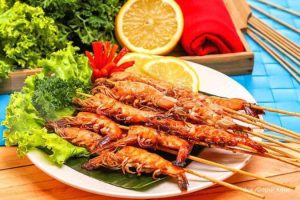mengenal-lezatnya-sate-udang-cita-rasa-dan-cara-pembuatannya