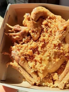 makanan-ayam-goreng-kalasan-rasa-gurih-dan-tekstur-renyah