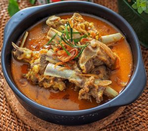 mengenal-kelezatan-tengkleng-kambing-balungan-yang-authentic