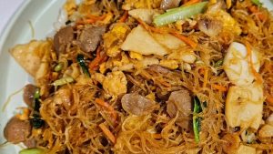 mengenal-lezatnya-bihun-goreng-camilan-tradisional-indonesia