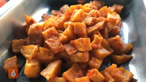 mengenal-lezatnya-makanan-kentang-balado-cita-rasa-pedas-menggoda