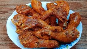 mengenal-lezatnya-makanan-kepala-ayam-goreng-yang-menggoda