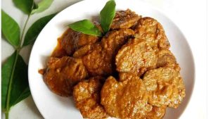 mengenal-lezatnya-rendang-jengkol-cita-rasa-khas-indonesia