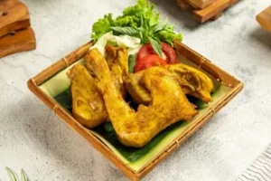 mengenal-rasa-lezat-ayam-goreng-bumbu-kuning-yang-menggugah-selera