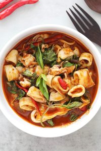 delicious-squid-in-basil-sauce-a-flavorful-malaysian-dish