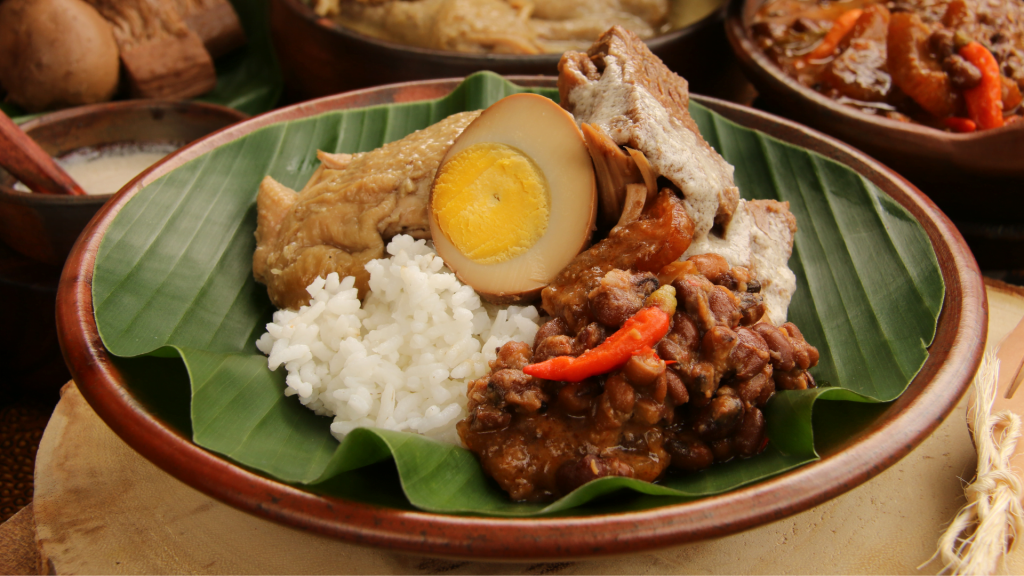 Gudeg: Kuliner Tradisional Khas Jogja yang Menggoda Selera