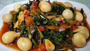 kangkung-cah-sapi-telur-puyuh-hidangan-lezat-dan-bergizi