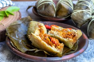 makanan-arem-arem-ayam-suwir-lezat-dan-menggoda-selera