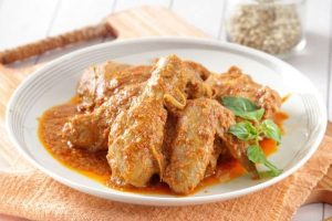 mengenal-lezatnya-ayam-bumbu-rujak-cita-rasa-pedas-manis