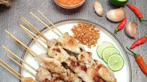mengenal-lezatnya-sate-taichan-kuliner-pedas-asli-indonesia