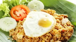 mengenal-lezatnya-nasi-goreng-bakso-paduan-rasa-klasik-indonesia