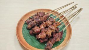 mengenal-lezatnya-sate-kambing-goreng-yang-menggoda-selera