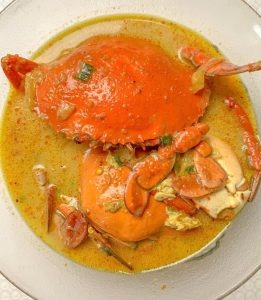 mengenal-rasa-lezat-makanan-kari-kepiting-tradisional-indonesia