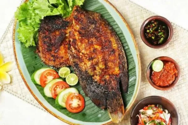 Nikmatnya Ikan Bakar Mas Sambal Kecap yang Menggugah Selera