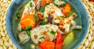 resep-dan-manfaat-makanan-sup-ayam-yang-menghangatkan-tubuh