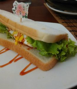 resep-sandwich-salad-ayam-yang-lezat-dan-mudah-dibuat