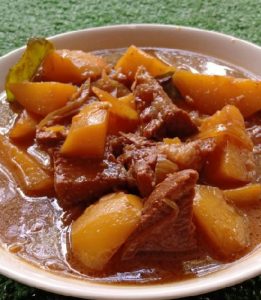 resep-semur-daging-kentang-yang-lezat-dan-mudah-dibuat