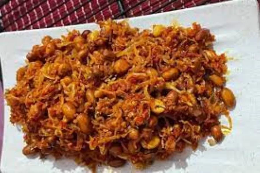 makanan-teri-balado-camilan-pedas-dan-gurih-khas-indonesia