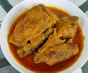 mengenal-lezatnya-makanan-kari-bebek-yang-menggoda-selera