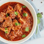 mengenal-lezatnya-makanan-kari-sapi-padang-yang-autentik