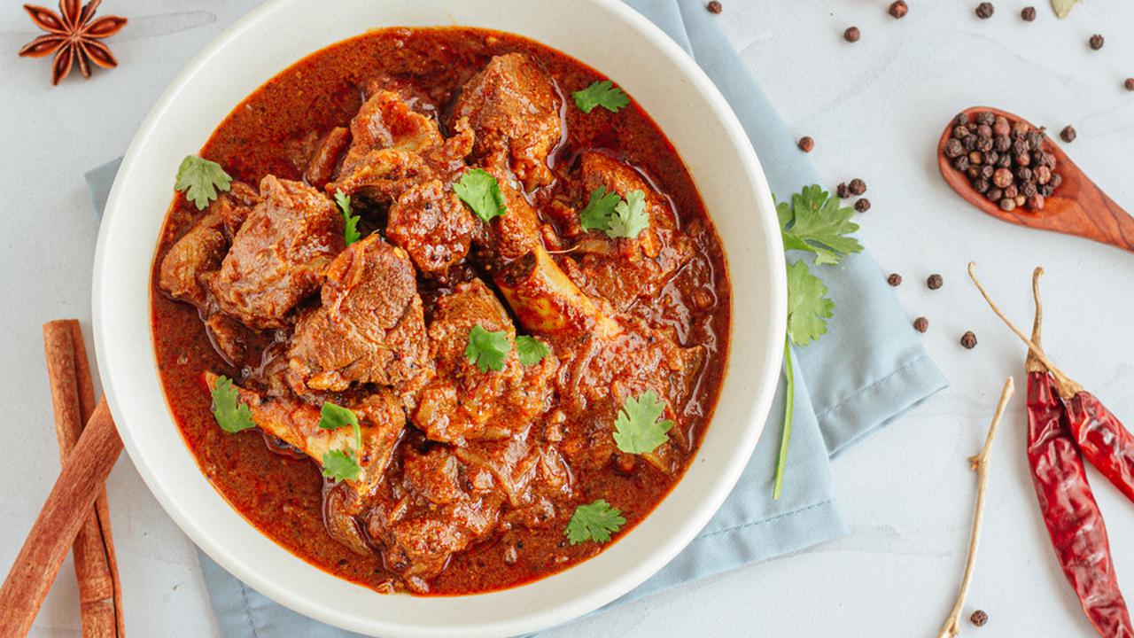 mengenal-lezatnya-makanan-kari-sapi-padang-yang-autentik