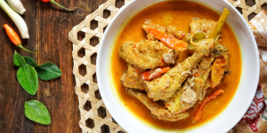 mengenal-makanan-ayam-lodho-resep-dan-cita-rasa-khas-indonesia