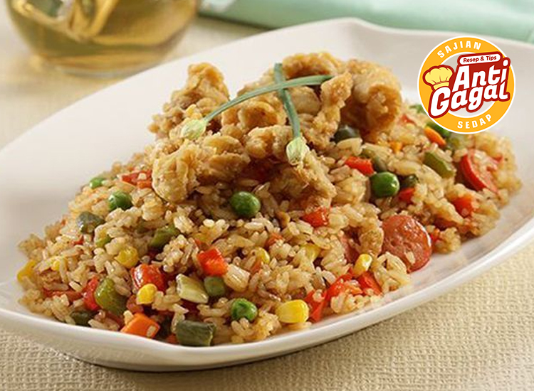 nasi-goreng-ayam-hidangan-lezat-dan-mudah-dibuat-di-rumah